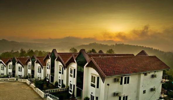 Golden Nest Hotel Yercaud Buitenkant foto